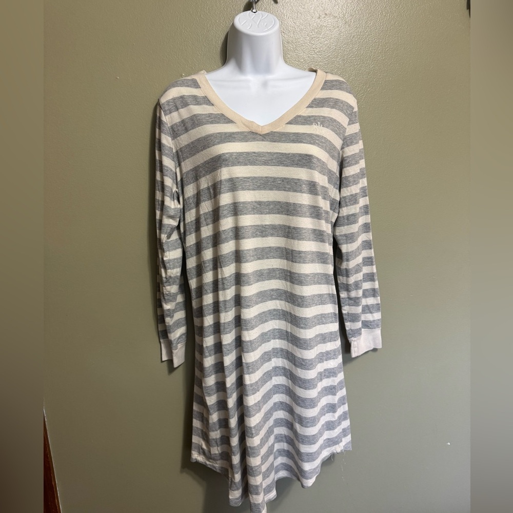 Lauren Ralph Lauren striped v-neck sleepshirt in grey and cream. Sz L - Picture 1 of 5